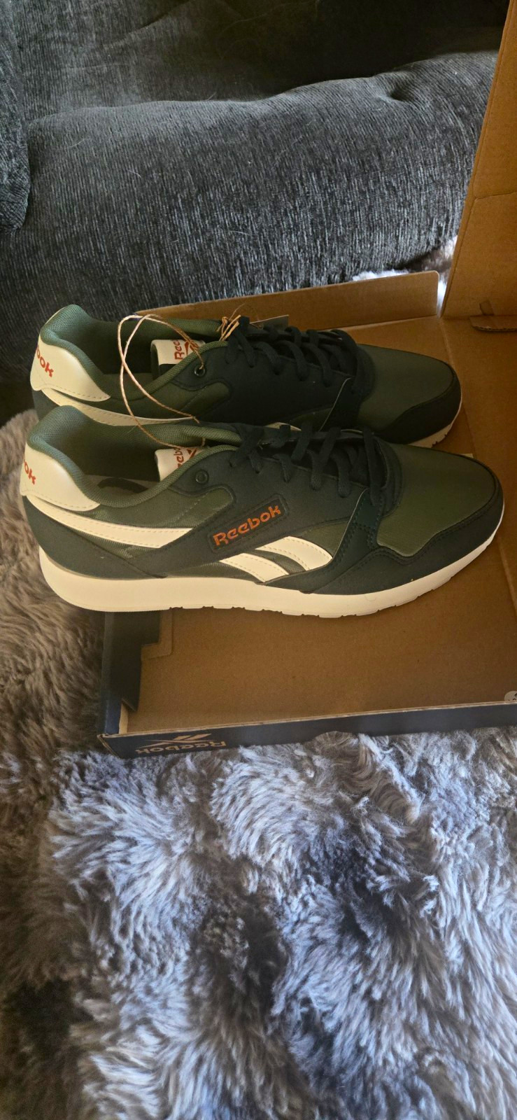 Reebok Ultra Flash Green/White Low Top Lace-Up Cushioned Running Sneaker 9.5