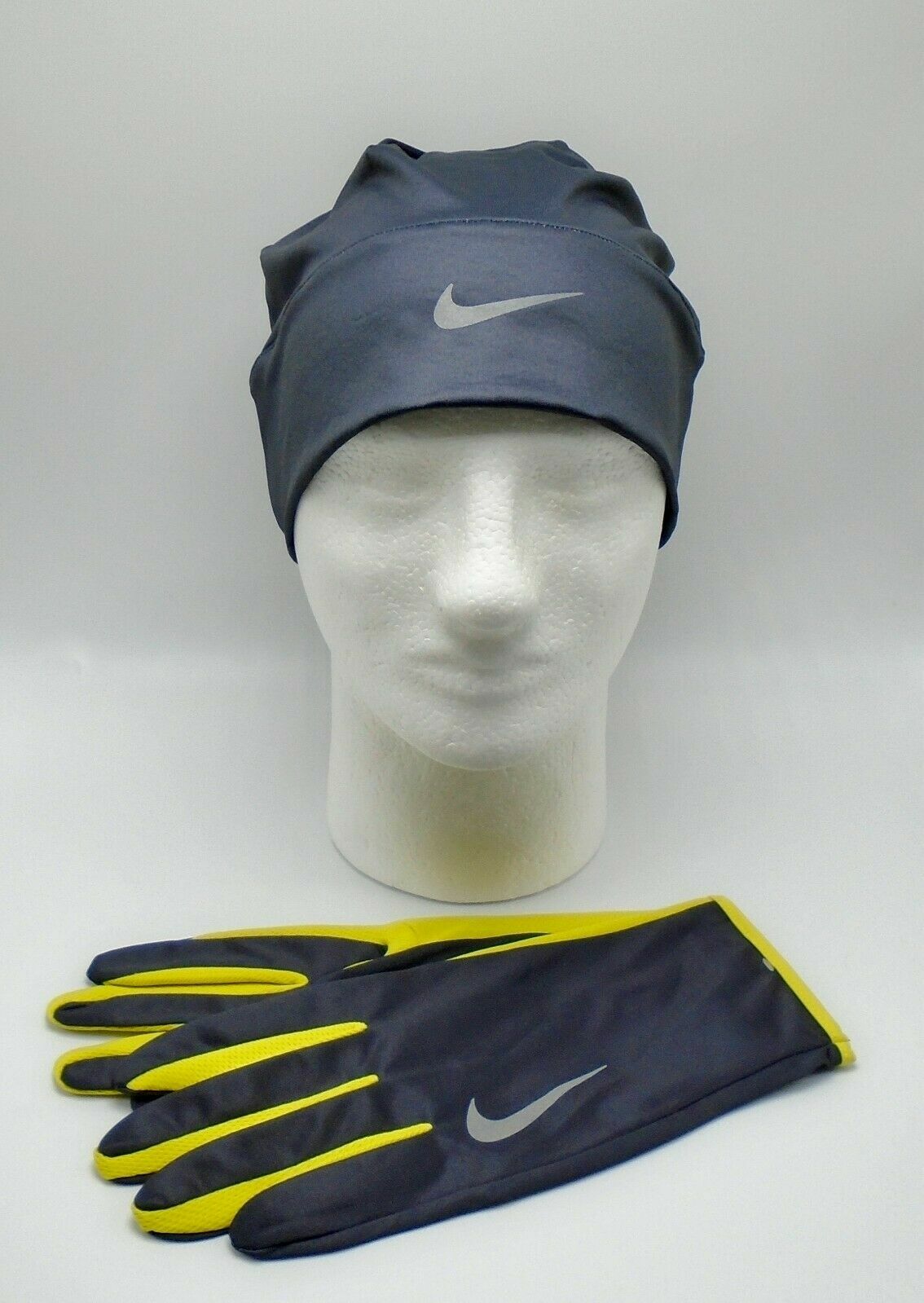 Nike Dry Men’s Running Beanie Hat Glove Set Grid Iron/Bright Citron/Silver L/XL