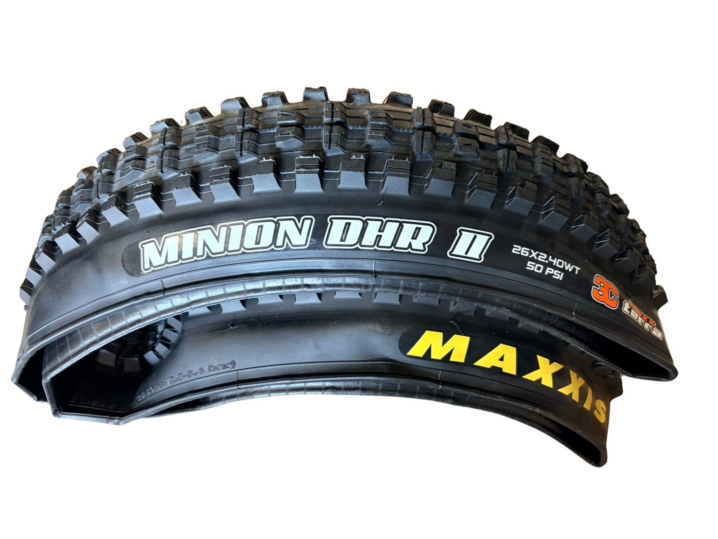 1 or 2 Maxxis Minion DHR II 26 x 2.4WT 3C MaxxTerra Exo TR Tubeless Tire