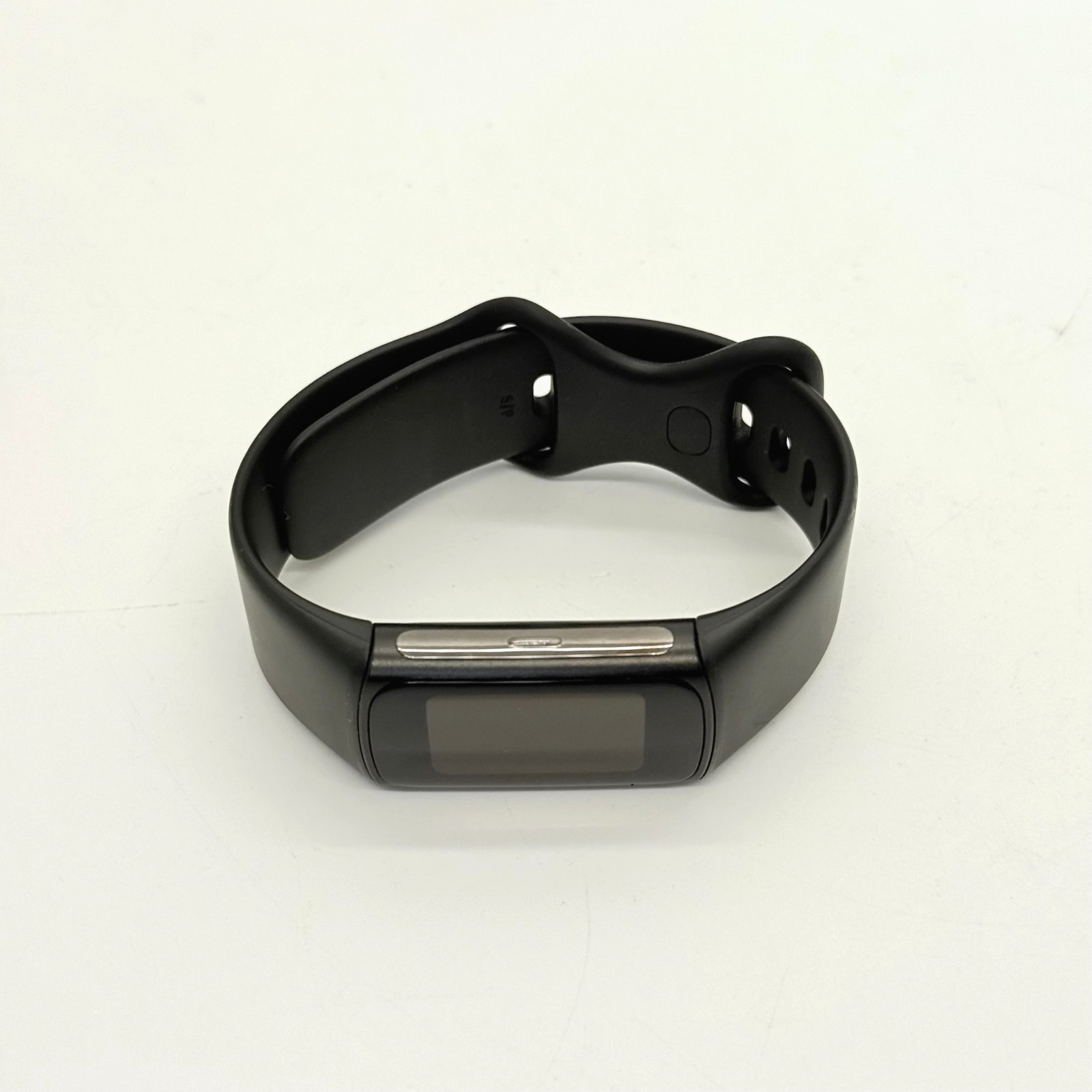 Fitbit Charge 6 Fitness Tracker – Black – GA05183NA