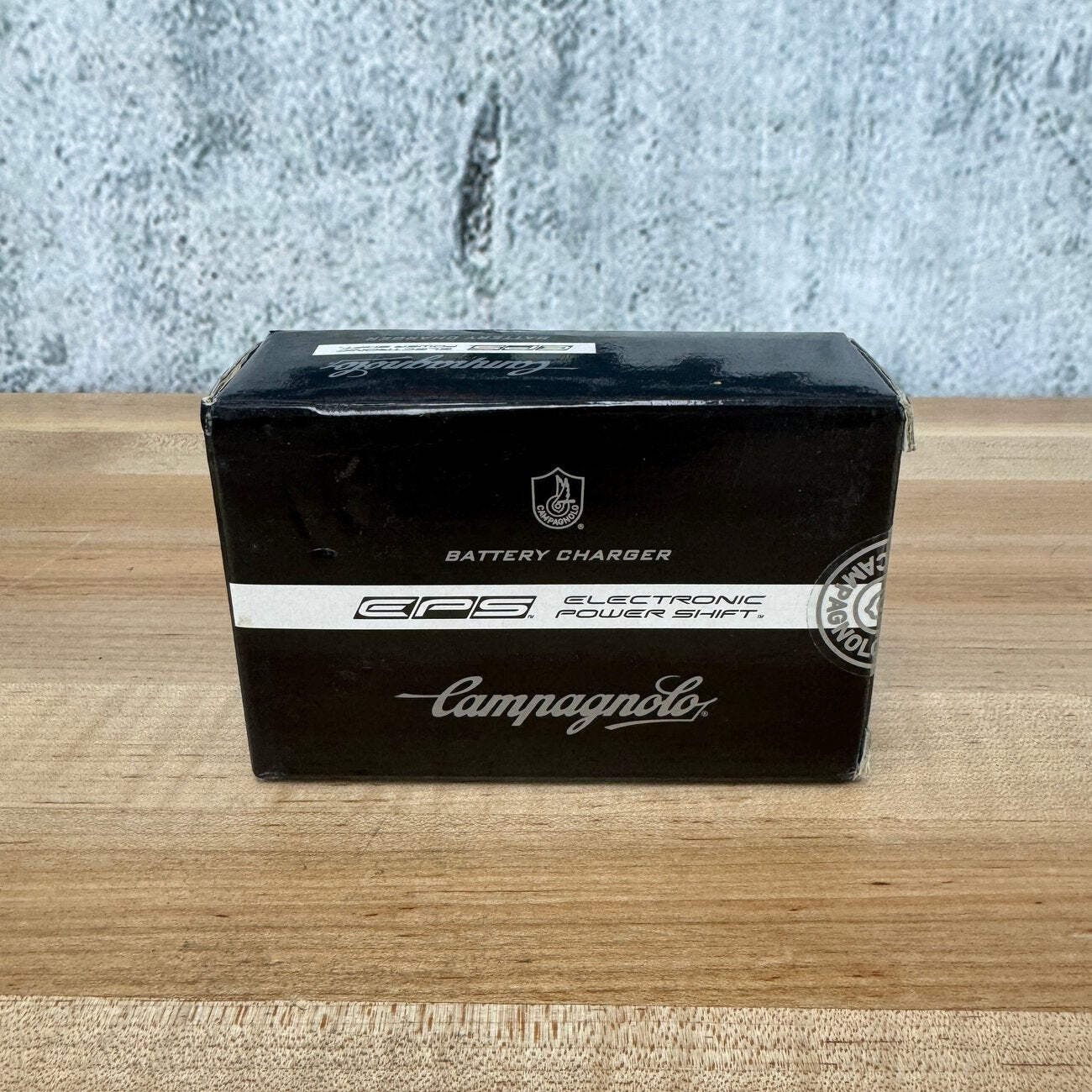 New! Campagnolo EPS Power Unit Battery Charger w/ Power Cable AC14-BCEPS