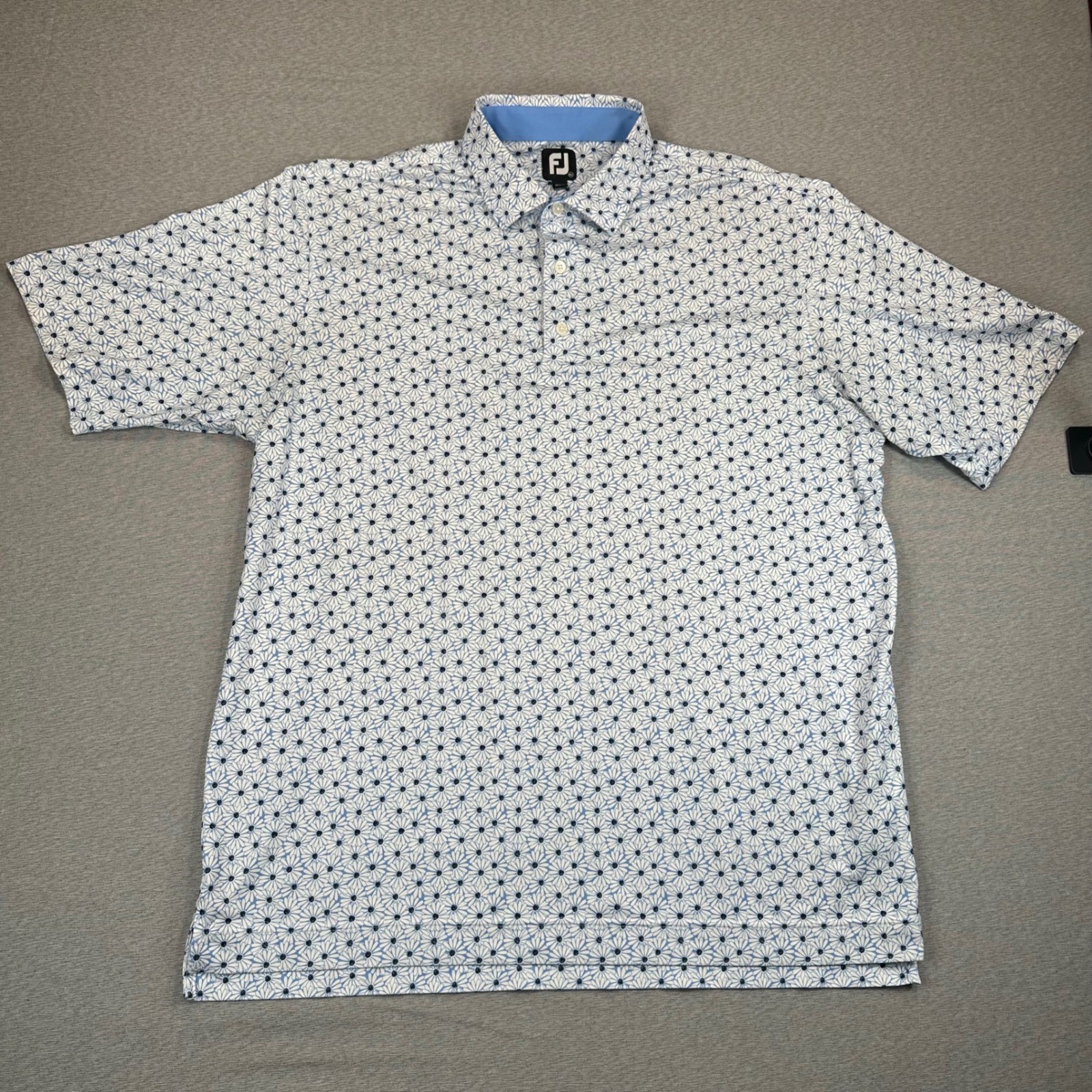 FootJoy Polo Shirt Men XL White Blue Daisy Floral Performance Grayhawk Golf Club