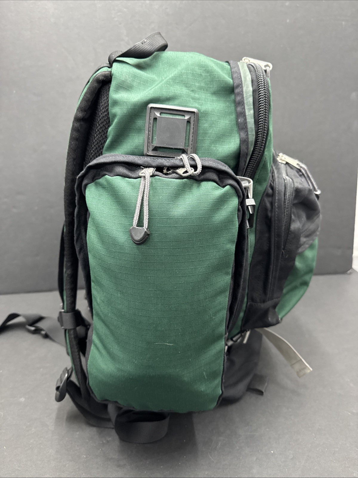 REI Alpine Frameless Overnight Backpack Green and Black
