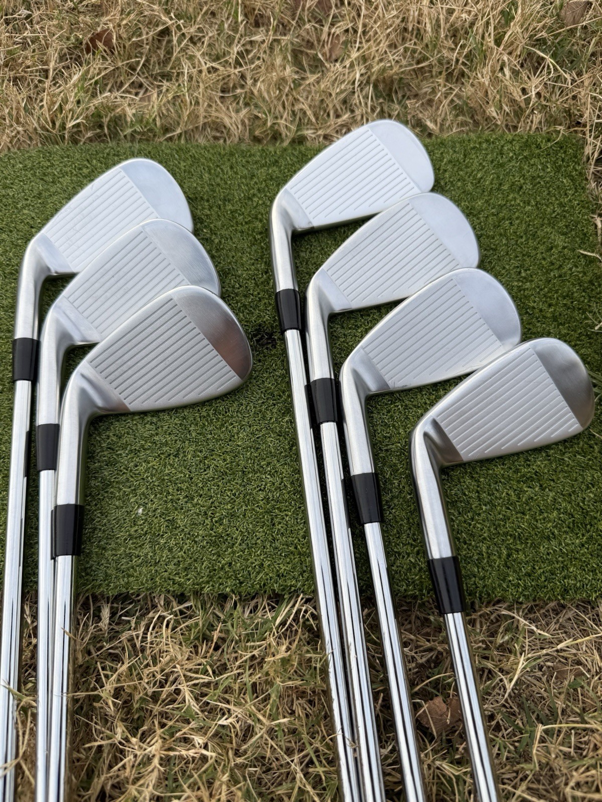 TaylorMade P790 4-PW Iron Set 7 Clubs Right-Hand Stiff Steel 2021 New*