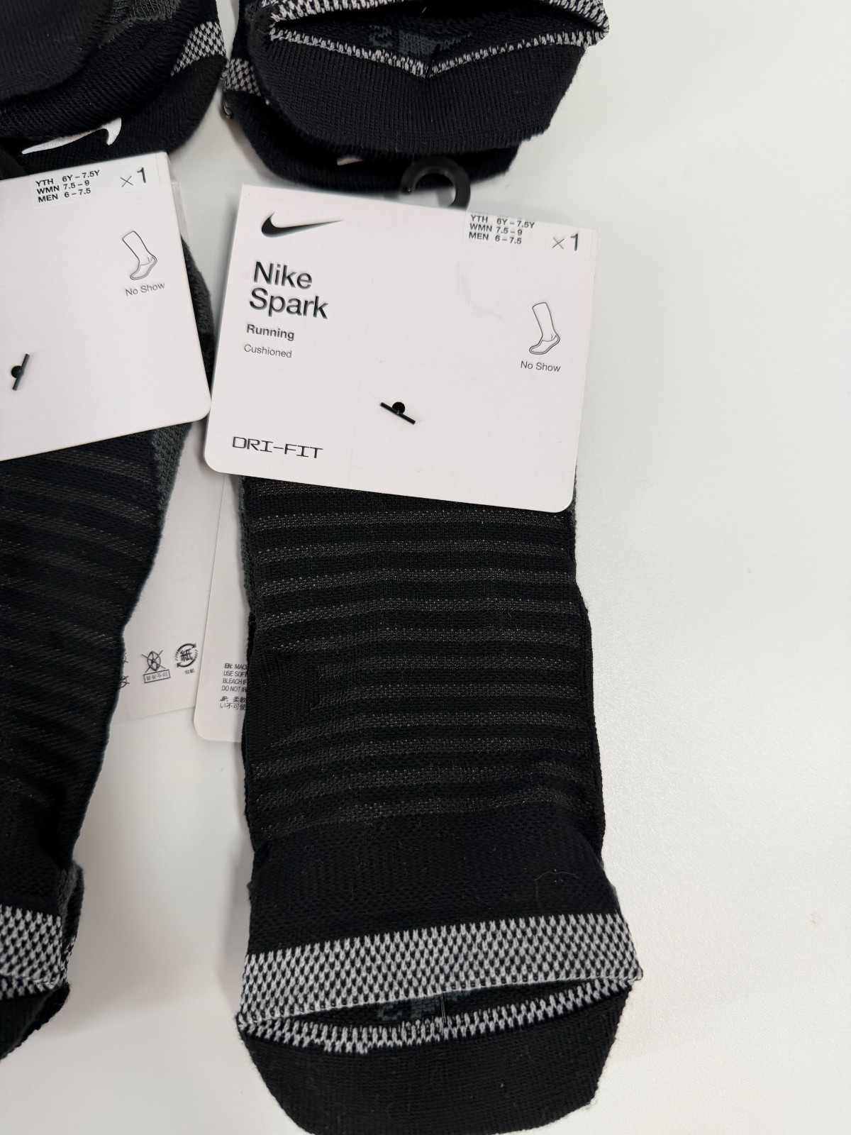 6 Pairs Nike Spark Cushioned No Show Running Socks Black Womens 7.5-9 CU7201-010
