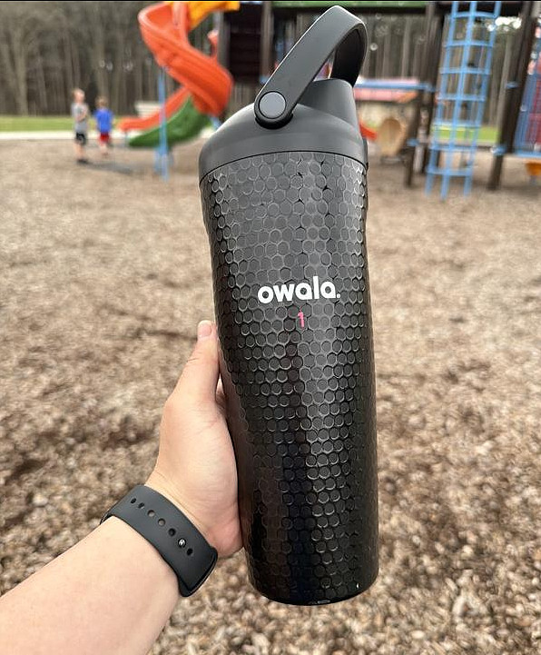 Owala Fairways For Days FreeSip Golf Black Water Bottle 30oz New Gift – ON SALE