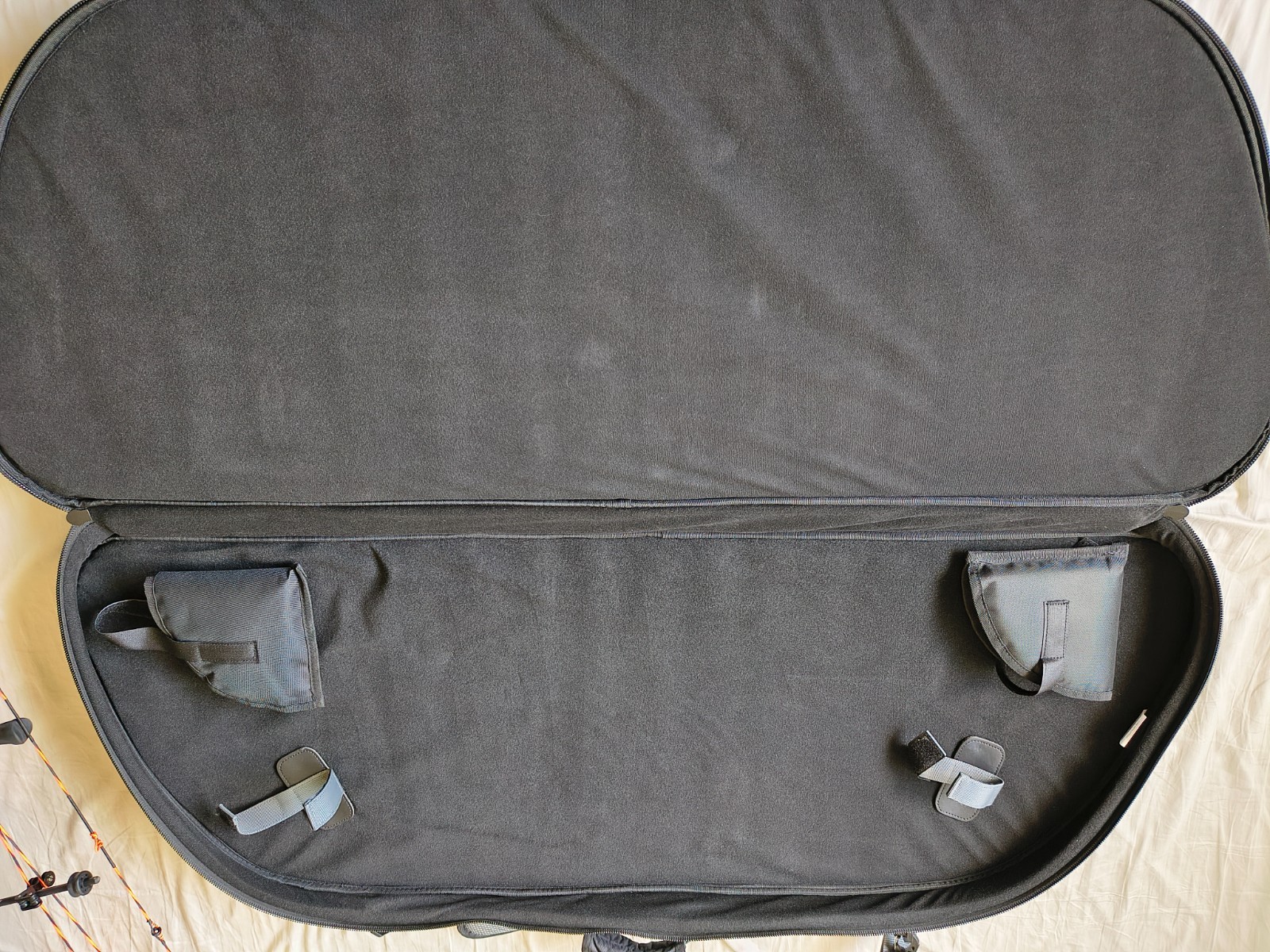 Legend Apollo Soft Bow Case for Compound Bow – 44 Inches